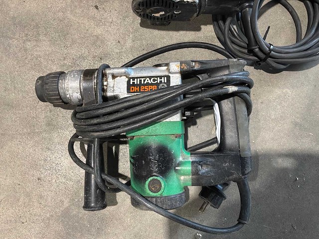 Hitachi boormachine (2x) - afbeelding 2 van  3