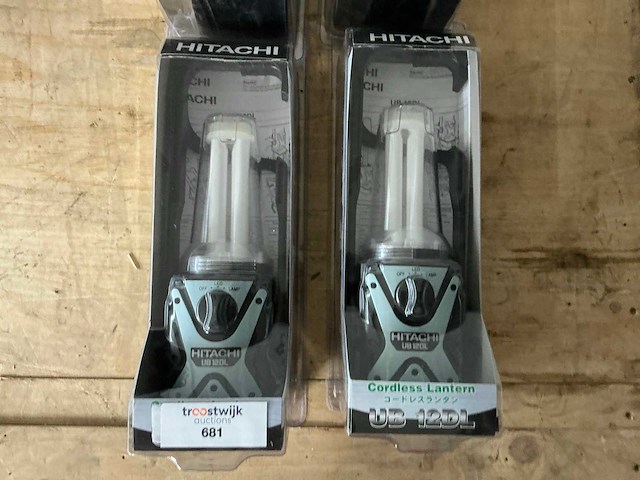 Hitachi bouwlamp (4x) - afbeelding 3 van  4