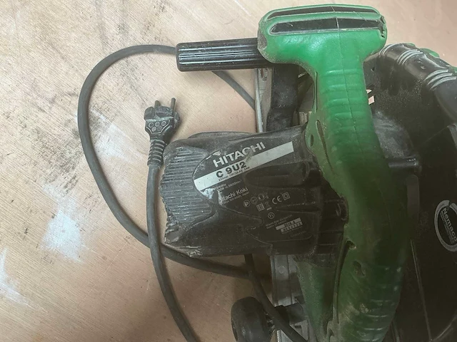 Hitachi c9u2 cirkelzaagmachine - afbeelding 3 van  3
