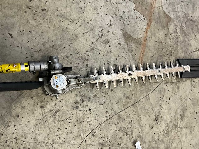 Hitachi ch 55epa heggenschaar - afbeelding 4 van  5
