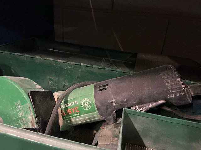 Hitachi cnf45u haakse slijper - afbeelding 3 van  5