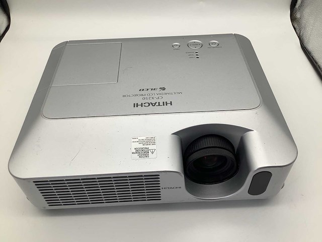 Hitachi cp-x250 multimedia lcd beamer - afbeelding 6 van  8
