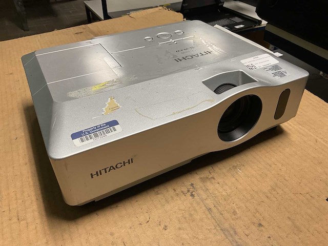 Hitachi cp-x450 lcd projector - afbeelding 1 van  7