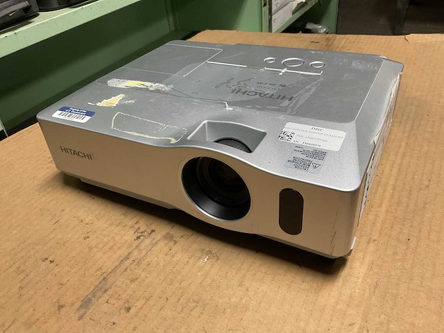 Hitachi cp-x450 lcd projector - afbeelding 2 van  7