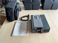 Hitachi cp-x938 multi media projector - afbeelding 1 van  8