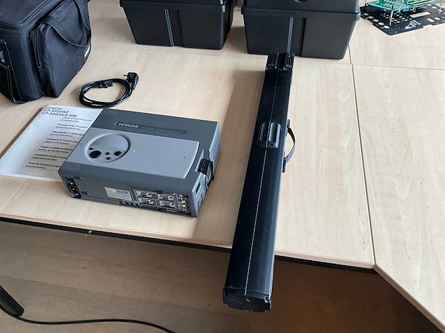 Hitachi cp-x938 multi media projector - afbeelding 8 van  8