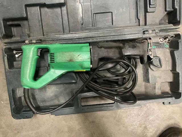 Hitachi cr 12v reciprozaag - afbeelding 3 van  4