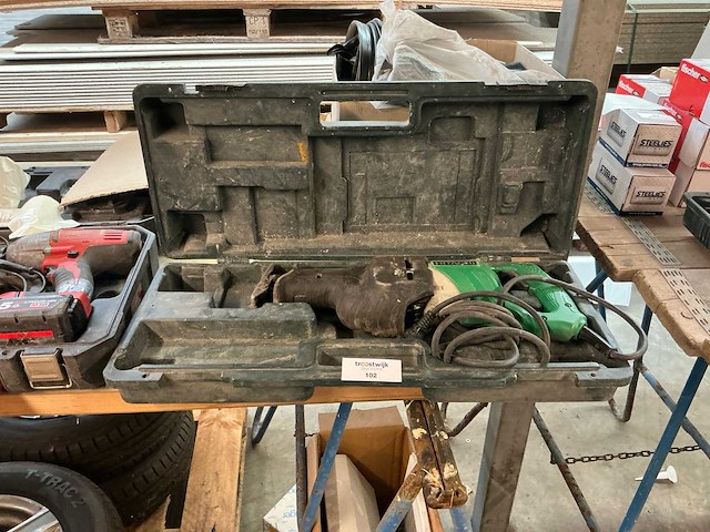Hitachi cr13v2 reciprozaag - afbeelding 1 van  2