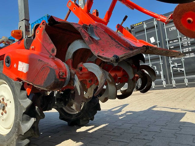 Hitachi ctx117 4x4 minitractor - afbeelding 16 van  30