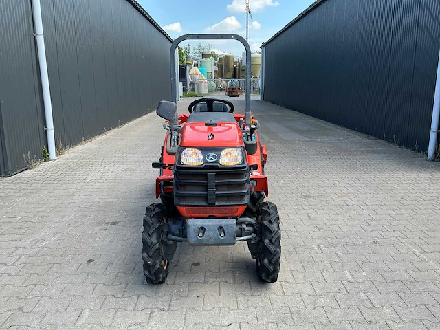 Hitachi ctx117 4x4 minitractor - afbeelding 30 van  30