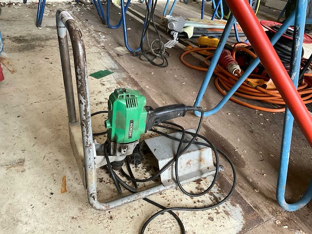 Hitachi d 13 boormachine - afbeelding 1 van  2