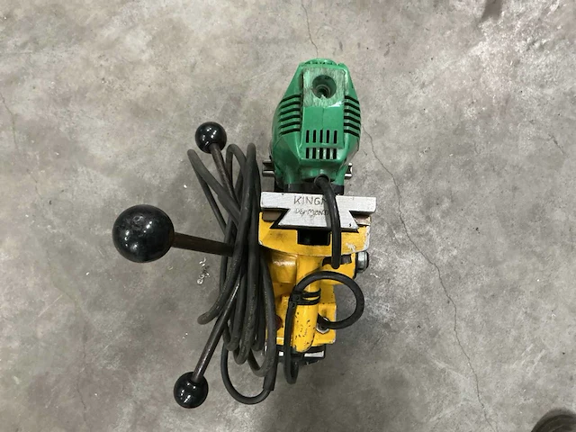 Hitachi d 13 magnetische boormachine - afbeelding 3 van  7