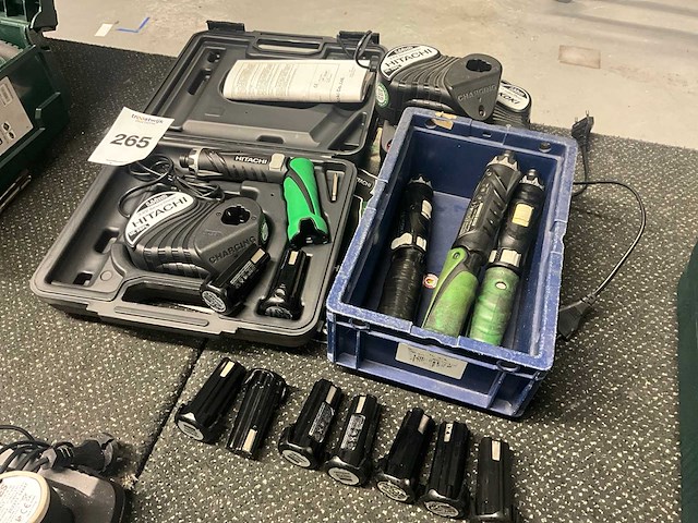 Hitachi db 3dl schroefmachine (4x) - afbeelding 1 van  6