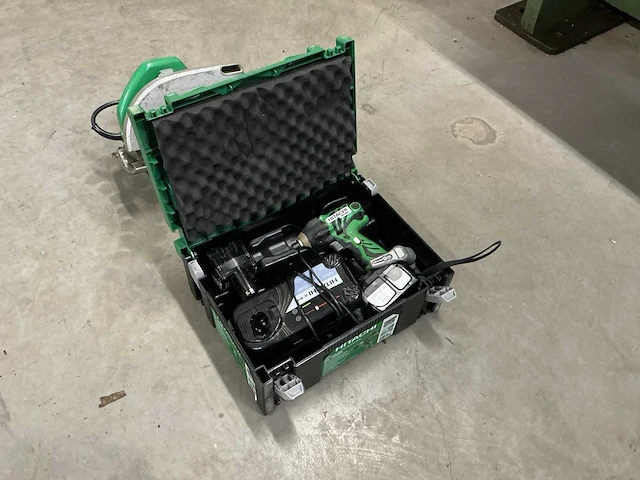 Hitachi dv 180dbl boormachine - afbeelding 1 van  3