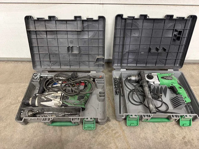 Hitachi elektrische boormachine (3x) - afbeelding 1 van  6