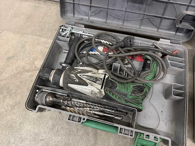Hitachi elektrische boormachine (3x) - afbeelding 3 van  6