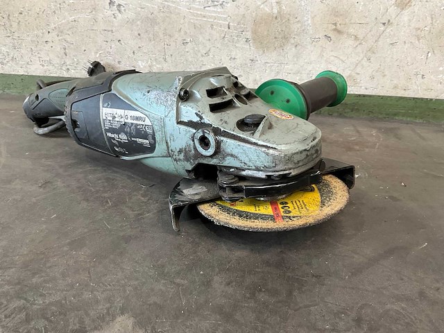 Hitachi g18mru haakse slijpmachine 230mm - afbeelding 1 van  7