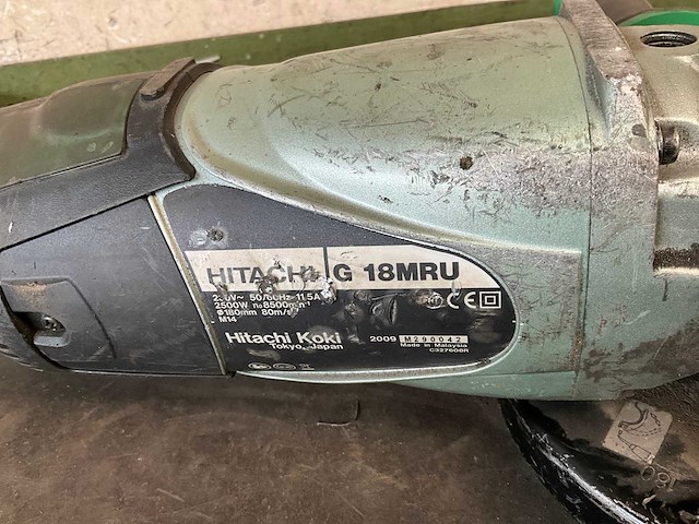 Hitachi g18mru haakse slijpmachine 230mm - afbeelding 6 van  7
