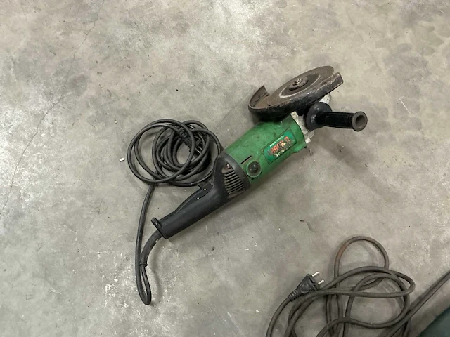 Hitachi g23se haakse slijpmachine - afbeelding 2 van  4