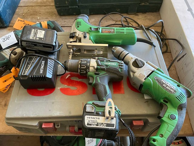 Hitachi gereedschapsset - afbeelding 1 van  5