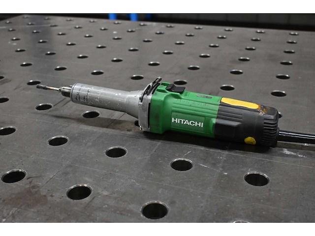 Hitachi gp 2s2 rechte slijper - afbeelding 2 van  3