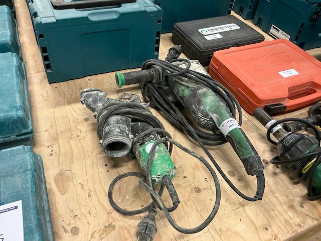 Hitachi haakse slijpmachine (2x) - afbeelding 1 van  4