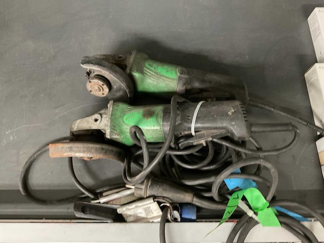 Hitachi haakse slijpmachine (2x) - afbeelding 1 van  1