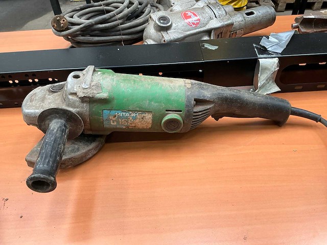Hitachi haakse slijpmachine (3x) - afbeelding 6 van  10