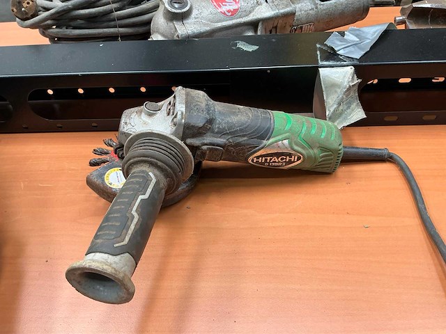 Hitachi haakse slijpmachine (3x) - afbeelding 9 van  10