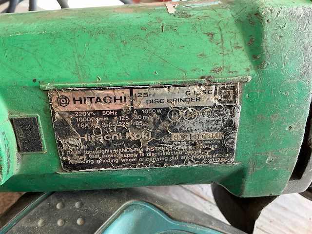 Hitachi haakse slijpmachine - afbeelding 4 van  5