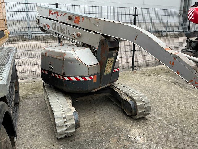 Hitachi hx64b knikarm hoogwerker - afbeelding 9 van  12