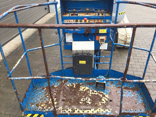 Hitachi hx99b-2 hoogwerker - afbeelding 14 van  15