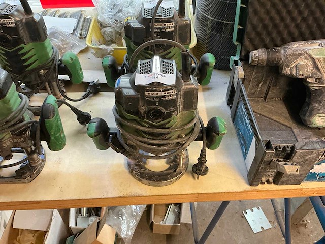 Hitachi m8sa2 bovenfrees - afbeelding 1 van  3