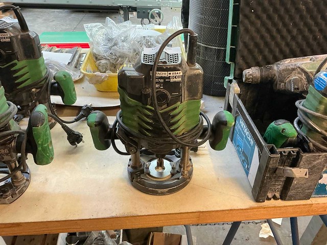 Hitachi m8sa2 bovenfrees - afbeelding 1 van  4