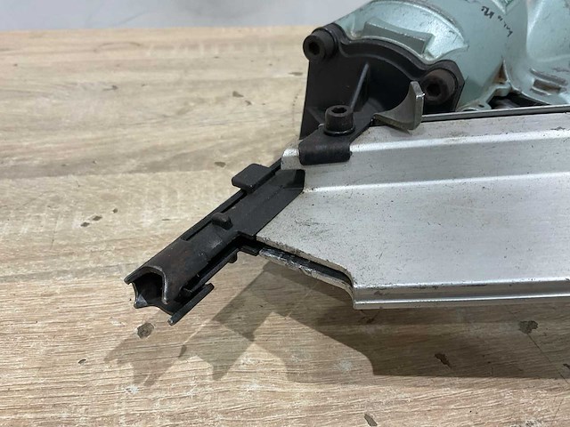 Hitachi nr83aa pneumatische tacker - afbeelding 5 van  8