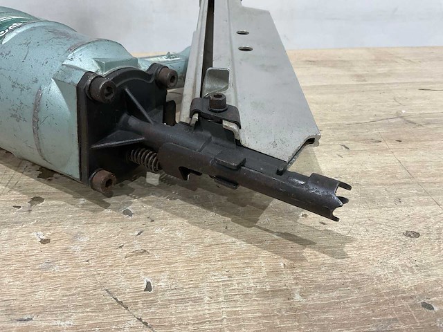 Hitachi nr83aa pneumatische tacker - afbeelding 6 van  8