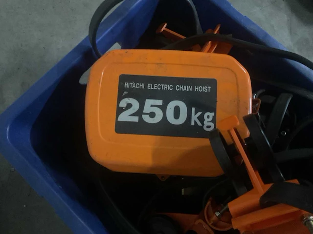 Hitachi overige hijs- en heftechniek - afbeelding 3 van  5