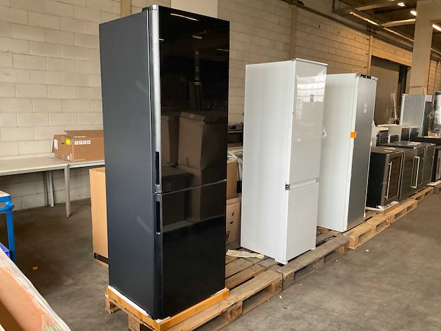 Hitachi r-bgx411pruo vrijstaande koelvriescombinatie - afbeelding 1 van  7