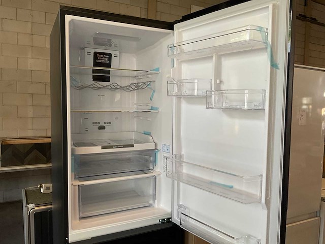 Hitachi r-bgx411pruo vrijstaande koelvriescombinatie - afbeelding 4 van  7