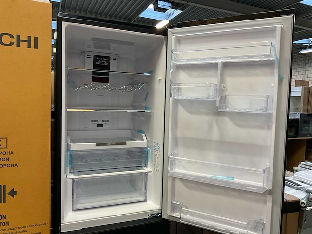 Hitachi r-bgx411pruo vrijstaande koelvriescombinatie - afbeelding 6 van  11