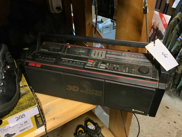 Hitachi radio draagbaar vintage - afbeelding 1 van  4
