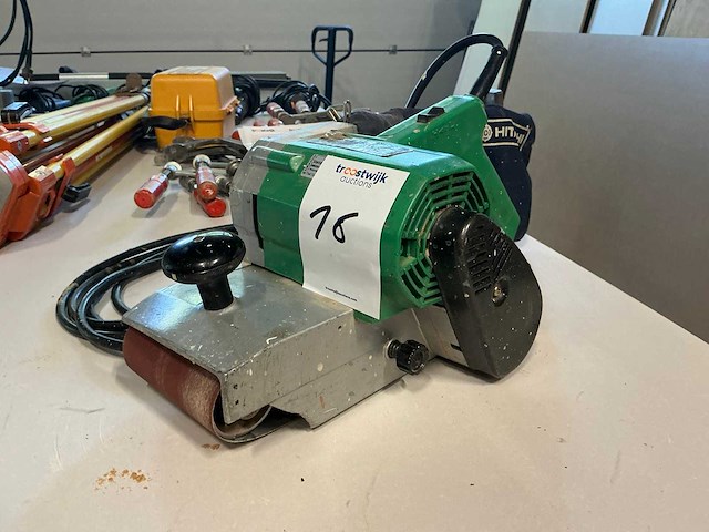 Hitachi sb-110 bandschuurmachine - afbeelding 1 van  5