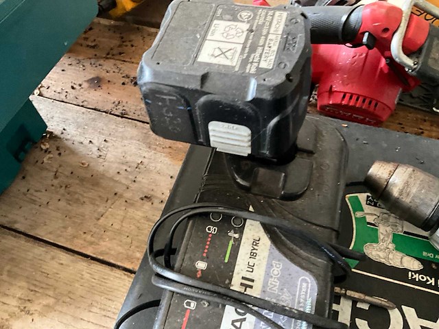 Hitachi schroefmachine - afbeelding 4 van  5