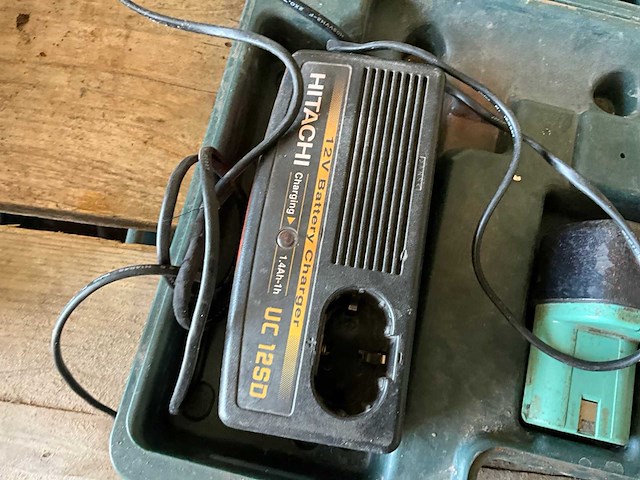 Hitachi slagmoersleutel - afbeelding 3 van  3