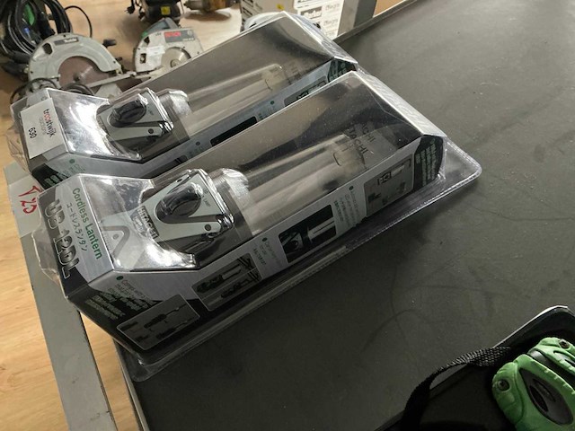 Hitachi ub 12dl accu lamp (2x) - afbeelding 1 van  3