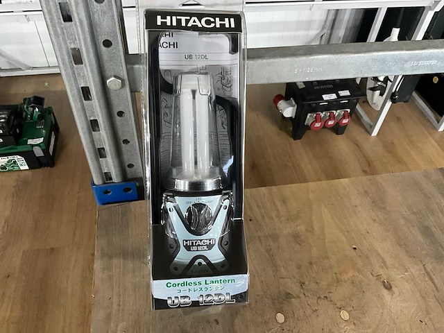 Hitachi ub 12dl accu lamp (4x) - afbeelding 1 van  4