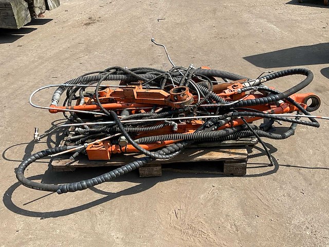Hitachi zaxis 210 graafmachine onderdelen - afbeelding 3 van  4