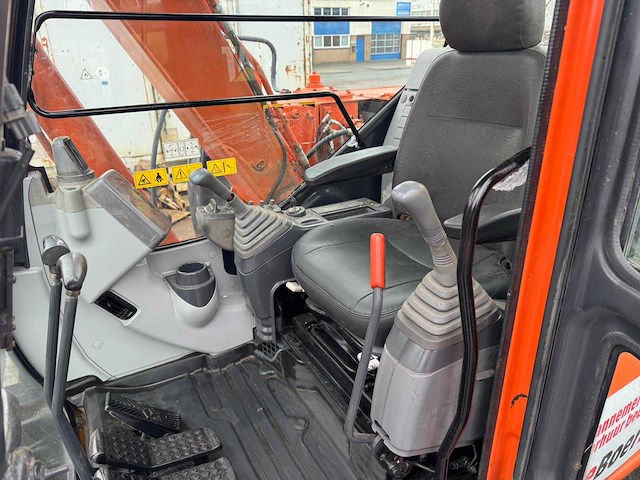 Hitachi zx70 amfibische graafmachine 355 uur - afbeelding 5 van  10