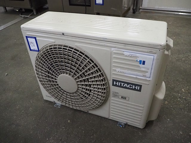 Hitachi - afbeelding 1 van  6