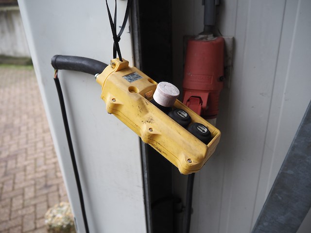 Hitachi - afbeelding 5 van  6